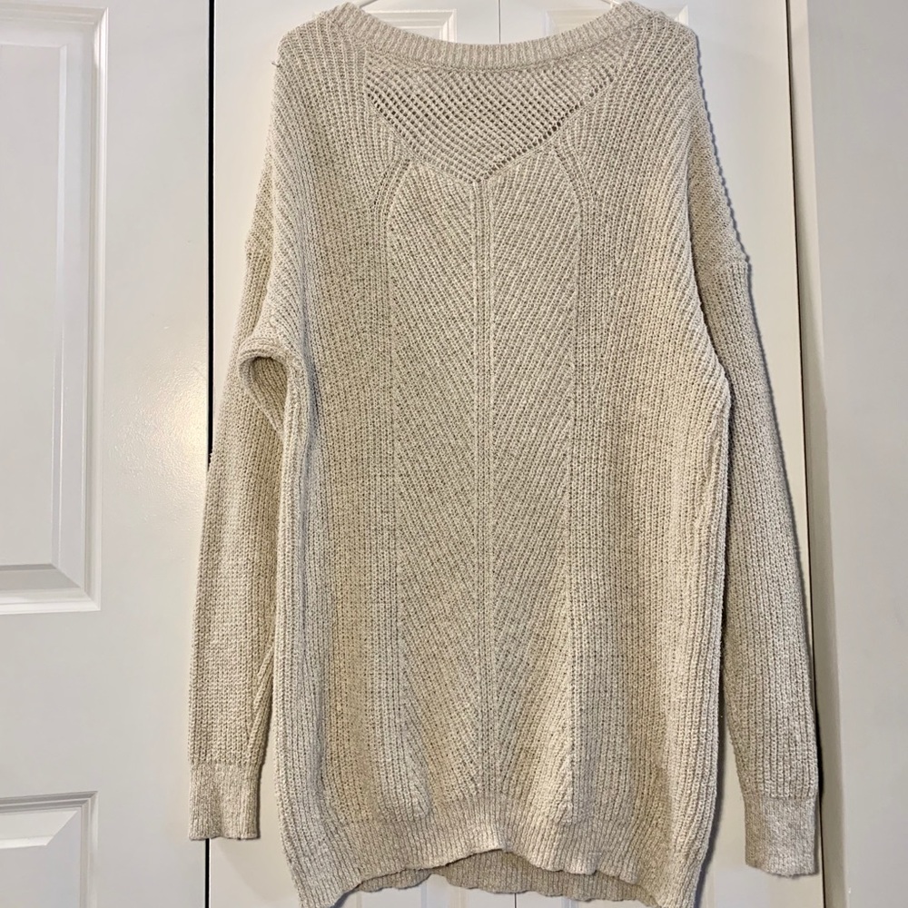 Kimchi Blue cream sweater size M